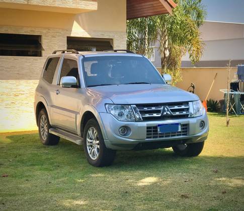 MITSUBISHI PAJERO FULL 3.8 HPE 4X4 V6 24V GASOLINA 2P AUTOMÁTICO